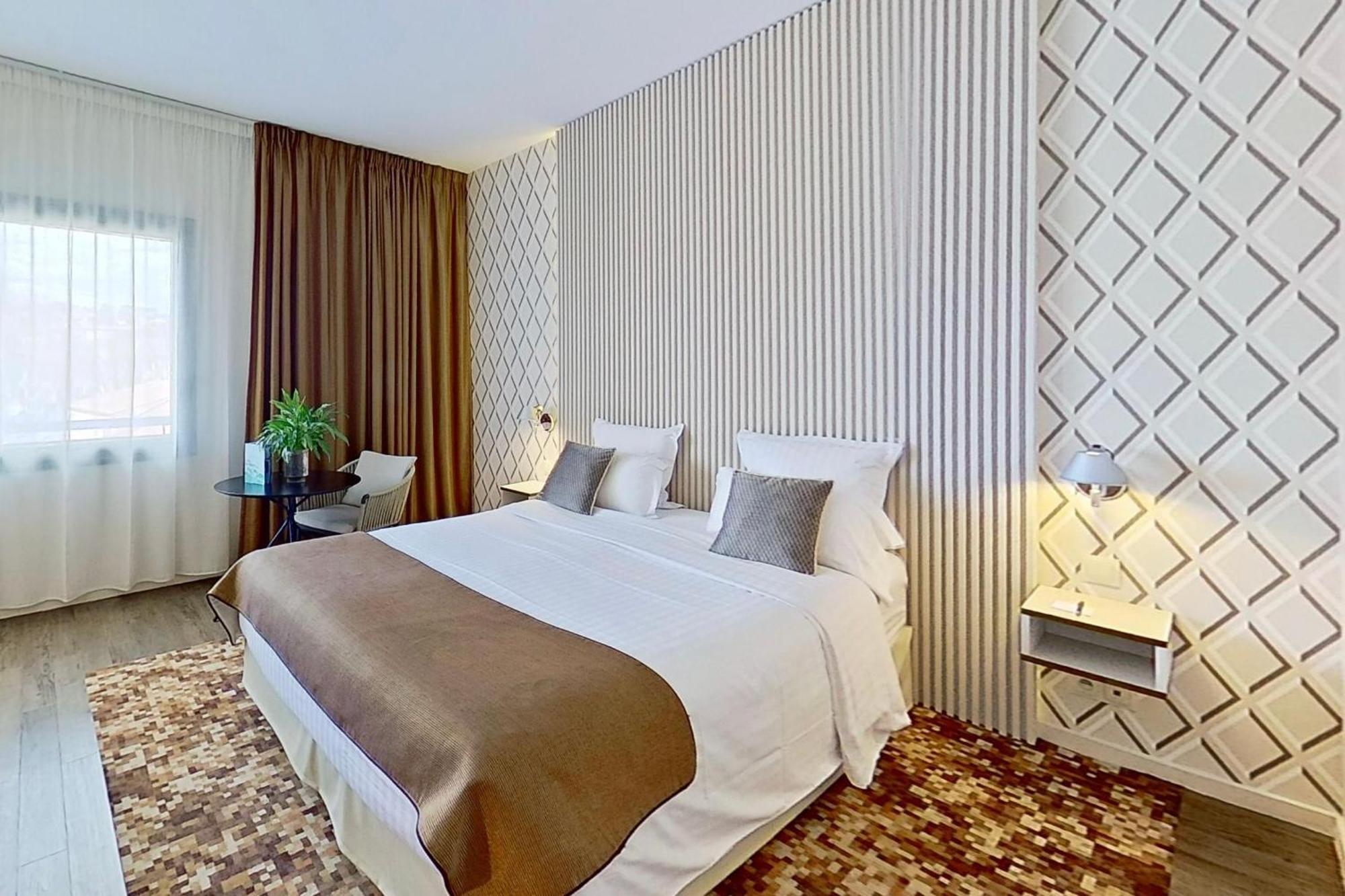 Aquabella Hotel & Spa Экс-ан-Прованс Экстерьер фото